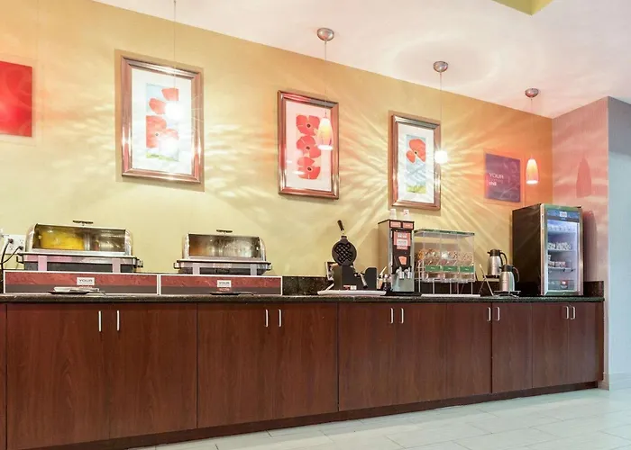 Comfort Suites Greenville
