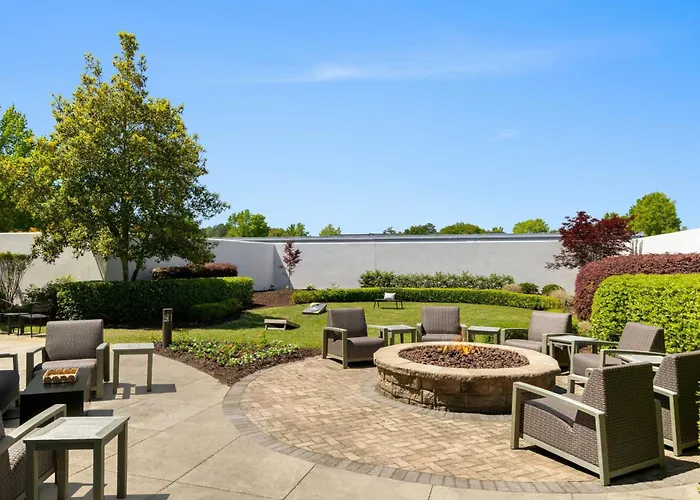 Courtyard Greenville